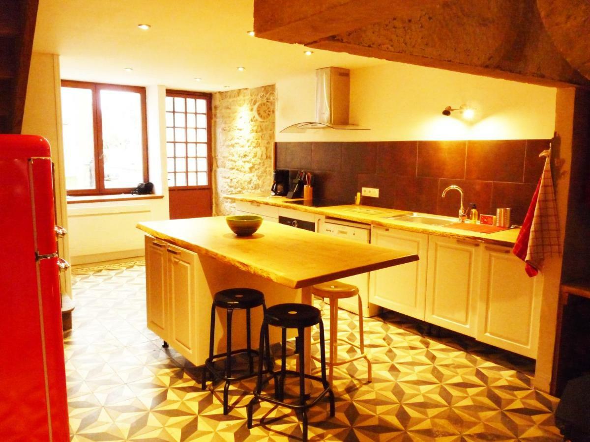 Vila Chez Henriette Voiteur Exteriér fotografie
